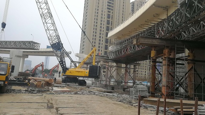 重庆钢栈桥租赁浅谈高层建筑工程地下钢支撑施工要点